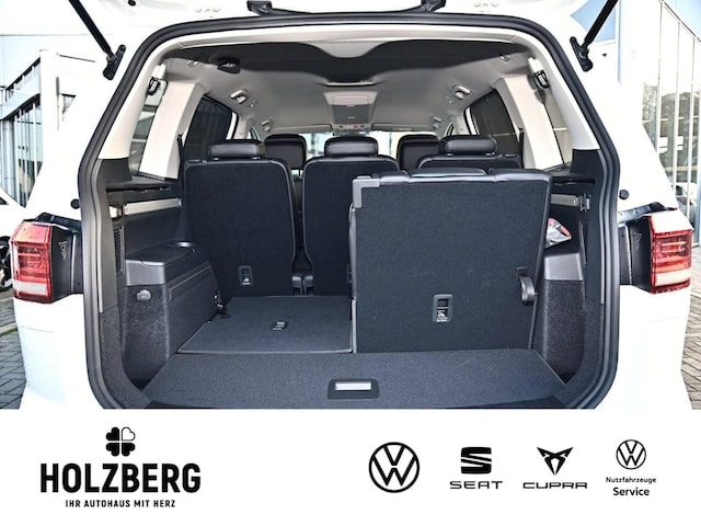 Volkswagen Touran 1.5 TSI R-Line