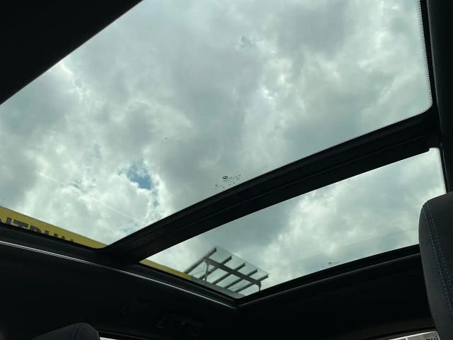 BMW 230 Active Tourer Sedan xDrive