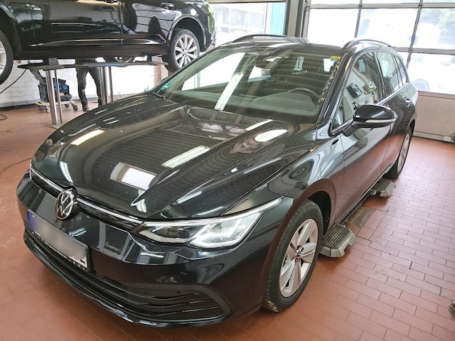 Volkswagen Golf 1.5 TSI Life Variant