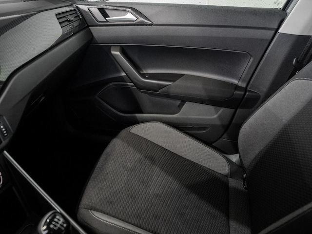 Volkswagen Polo 1.0 5-Gang Virtual LED PDC SHZ SoundSys