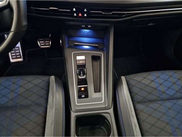 Volkswagen Golf 2.0 TSI 4Motion Golf VIII