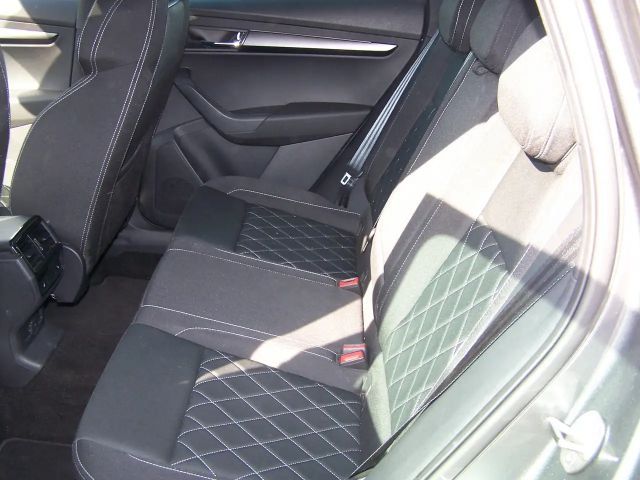 Skoda Karoq 2.0 TSI 4x4 Sportline