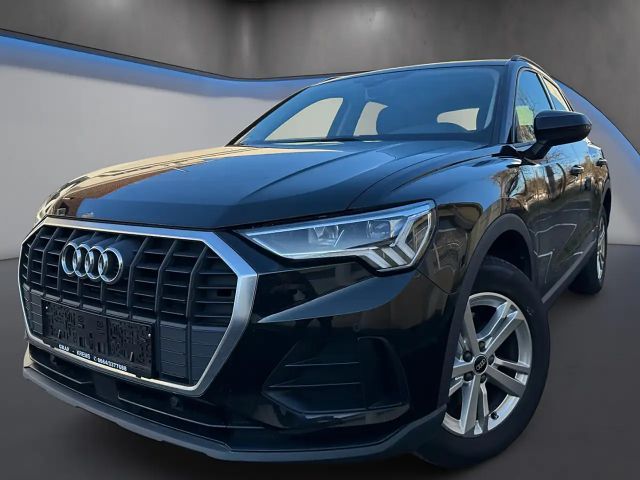Audi Q3 35 TDI S-Tronic
