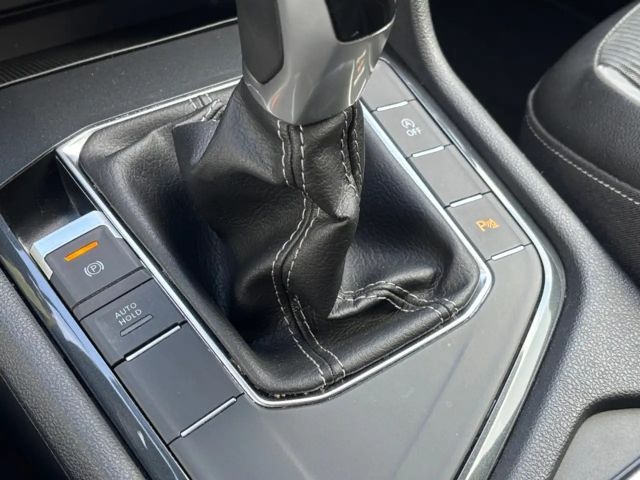 Volkswagen Tiguan 1.5 TSI DSG R-Line