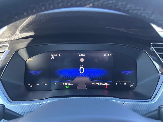 Volkswagen Touran ACT DSG