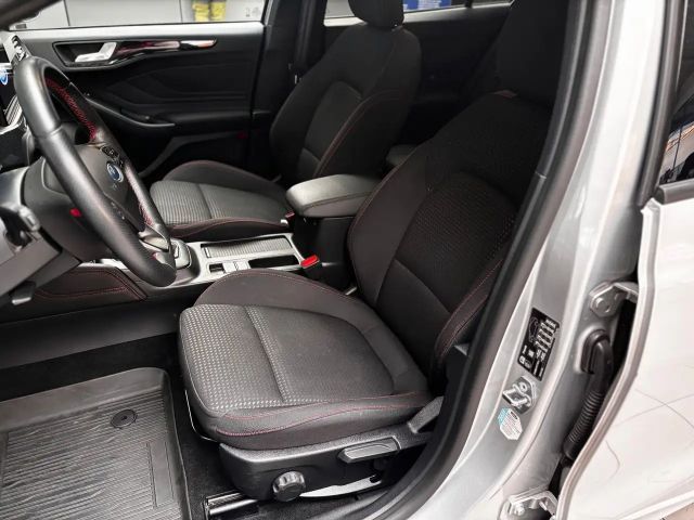 Ford Focus ST Line Wagon