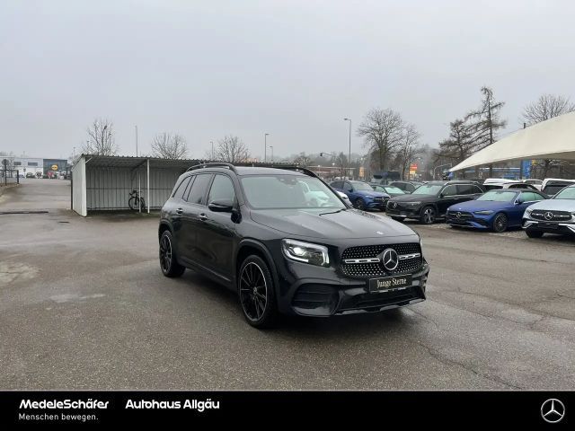 Mercedes-Benz GLB 220 4MATIC AMG Line GLB 220 d