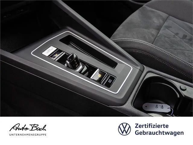 Volkswagen Golf DSG Golf VIII Style