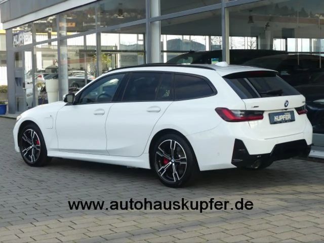 BMW 330 330e Touring xDrive