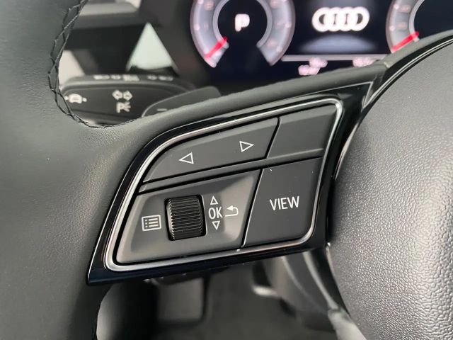 Audi A3 30 TFSI Sedan