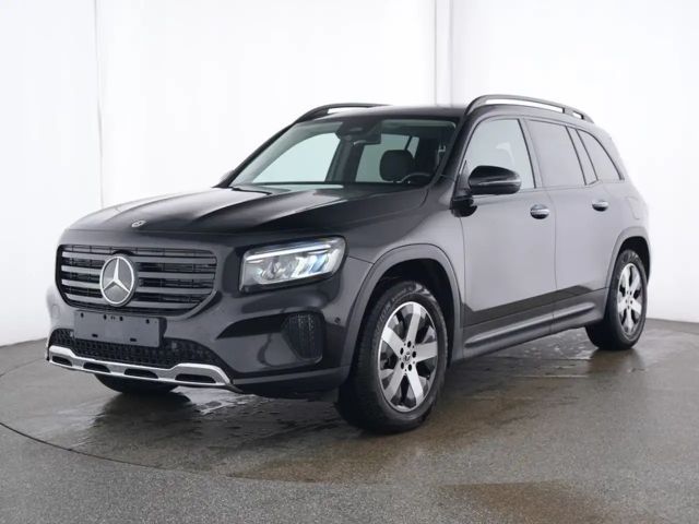 Mercedes-Benz GLB 220 4MATIC GLB 220 d