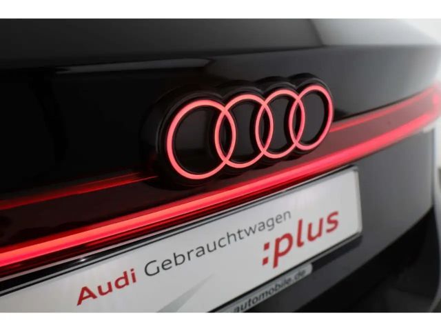 Audi A6 Avant S-Line