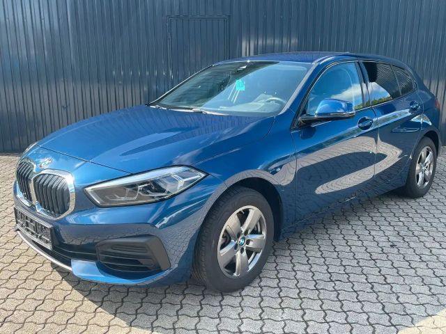 BMW 116 116i 5-deurs Sedan