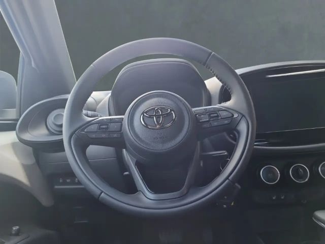 Toyota Aygo X Business