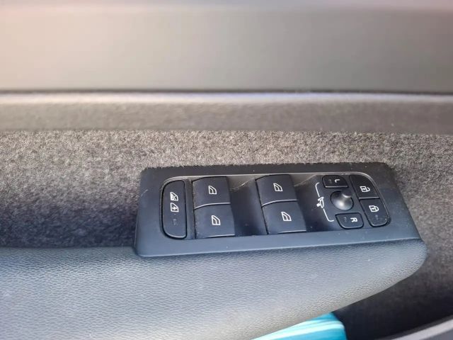 Volvo XC40 AWD Plus Recharge