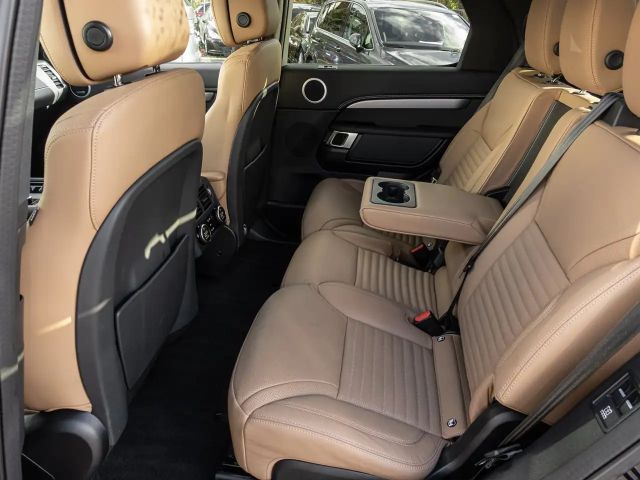 Land Rover Discovery D300 Dynamic HSE