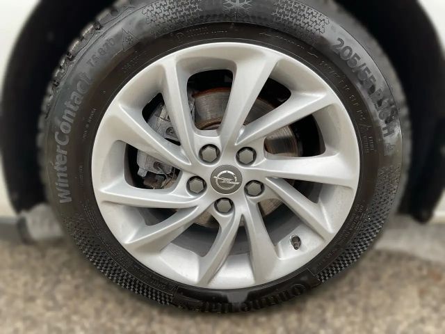 Opel Astra GS-Line Grand Sport