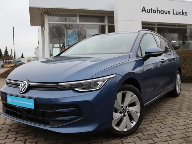 Volkswagen Golf 1.5 TSI Life Variant