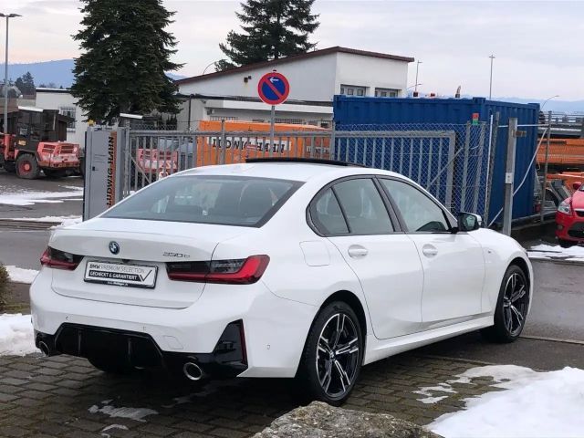 BMW 330 330e M-Sport Sedan
