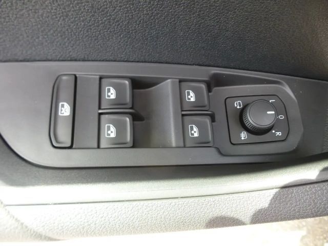 Skoda Karoq 1.5 TSI Selection