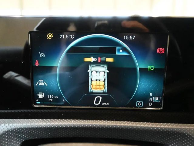 Mercedes-Benz A 200 4MATIC A 200 d