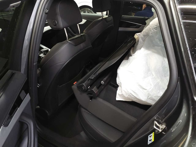 Audi A4 40 TFSI Avant S-Line S-Tronic