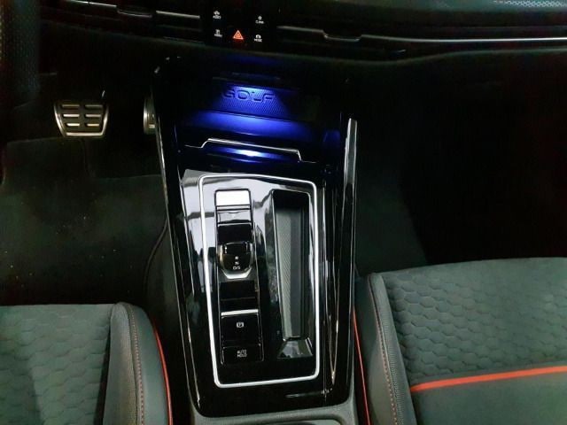 Volkswagen Golf 2.0 TSI DSG GTI