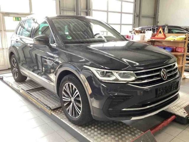 Volkswagen Tiguan 2.0 TDI DSG Elegance Elegance