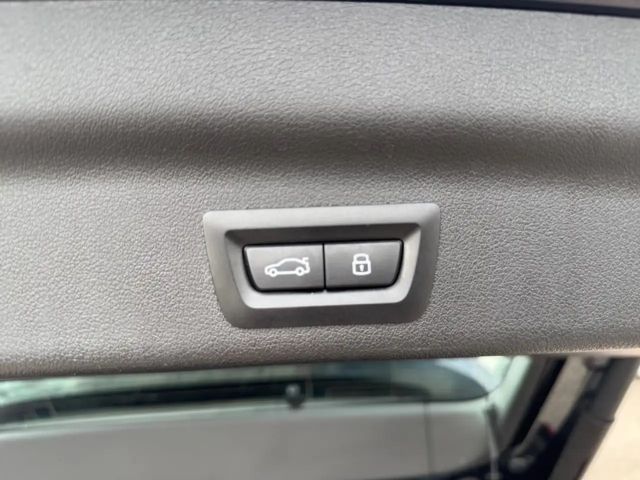 BMW X1 20dxA SPORTSITZ+NAVI+LED+SLI+SHZ+LHZ+BT+APPLE