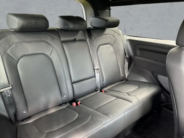 Land Rover Defender 90 D250 SE