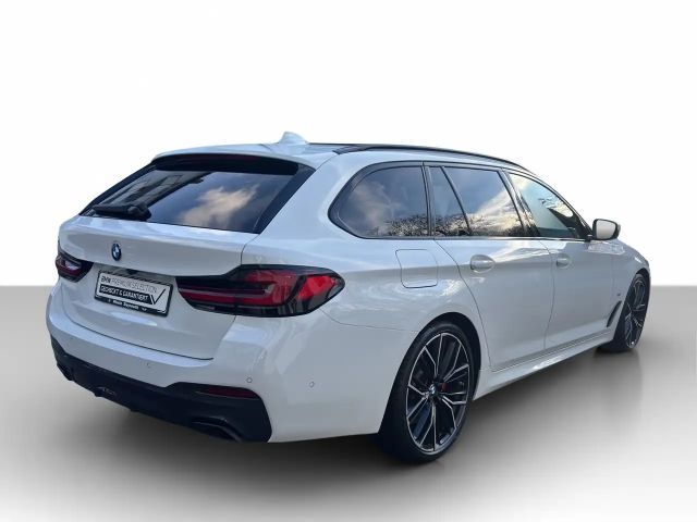 BMW 530 530d M-Sport Touring xDrive