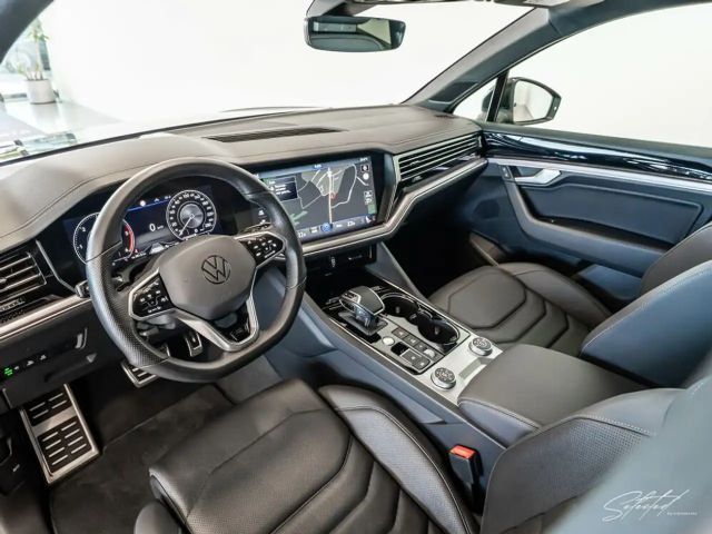 Volkswagen Touareg 4Motion R-Line