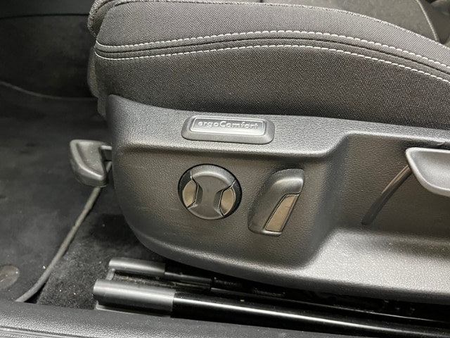 Volkswagen Passat 1.5 TSI DSG Variant