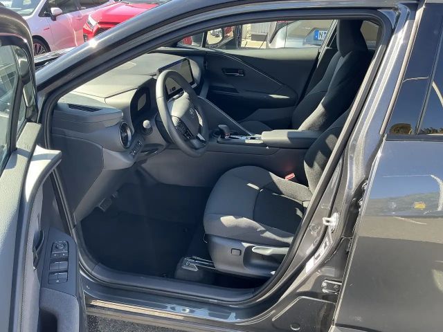 Toyota C-HR Hybride Team D