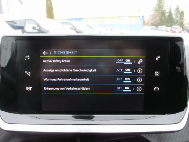 Peugeot E-208 Active Pack