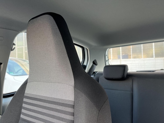 Volkswagen up! Move Move up!