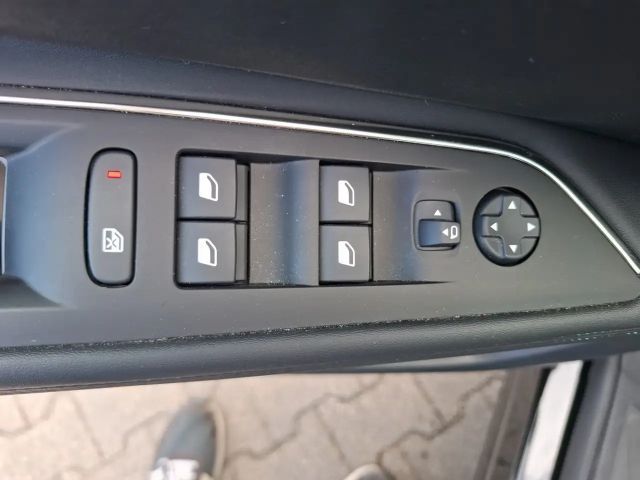 Peugeot 3008 Allure Pack PureTech