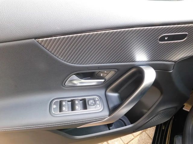 Mercedes-Benz A 180 Progressive