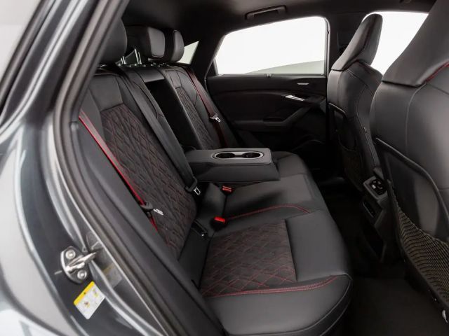 Audi Q6 e-tron Performance