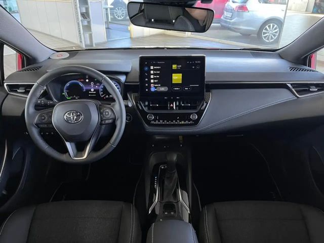 Toyota Corolla Hybride Team D