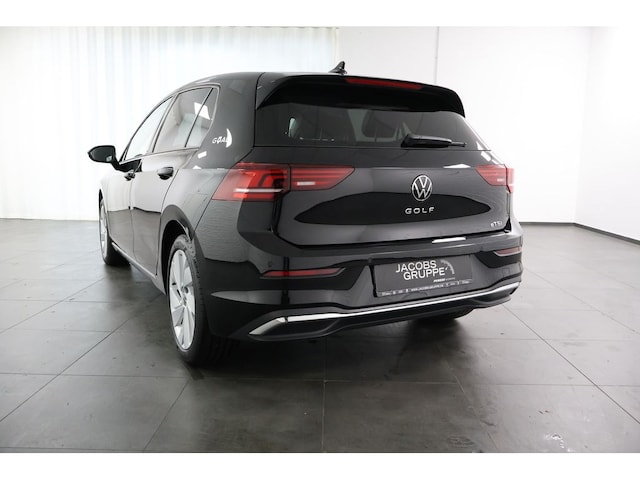 Volkswagen Golf 1.5 eTSI DSG Golf VIII