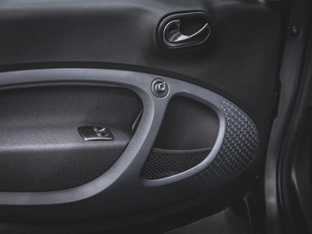 Smart EQ fortwo Coupe JBL Passion