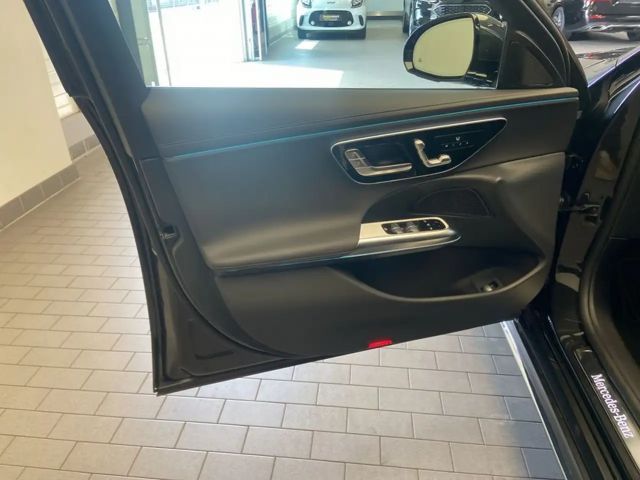 Mercedes-Benz E 300 E 300 e