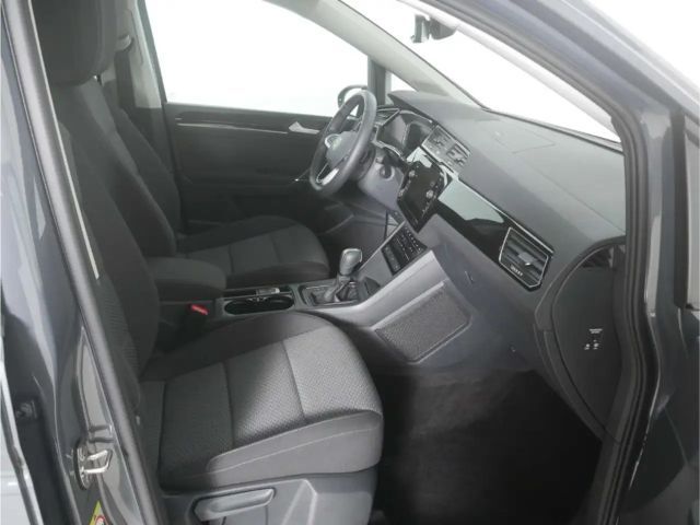 Volkswagen Touran 1.5 TSI DSG R-Line