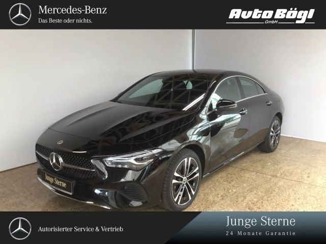 Mercedes-Benz CLA 200 Coupé Progressive