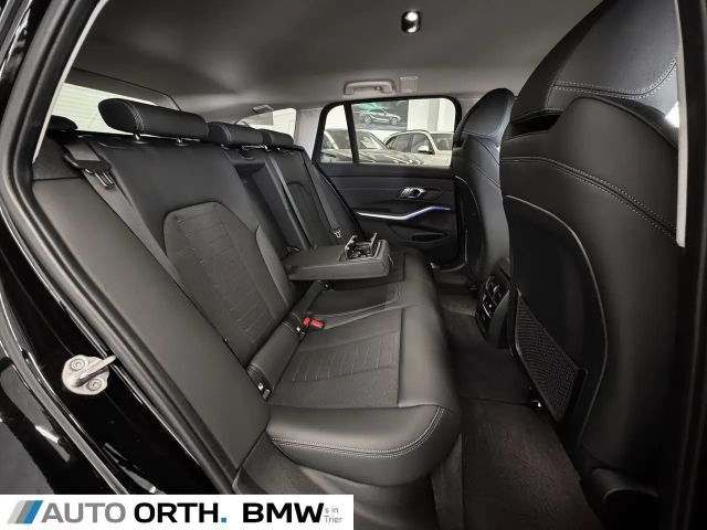 BMW 320 320d Touring xDrive