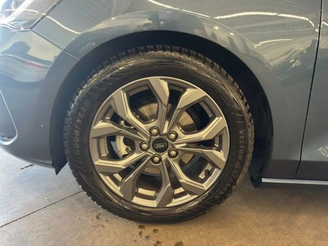 Ford Focus EcoBoost ST Line Wagon