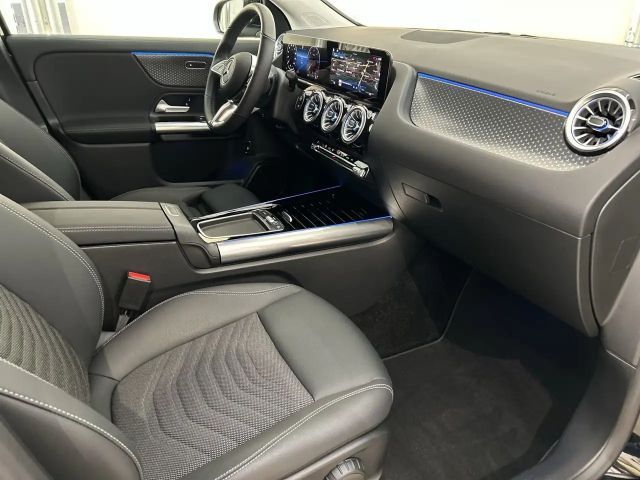 Mercedes-Benz GLA 180 GLA 180 d Progressive