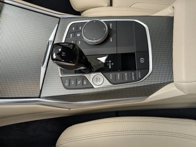 BMW 330 330e M-Sport