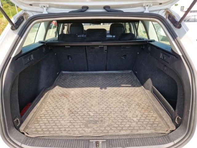 Volkswagen Passat 2.0 TDI Business DSG Variant